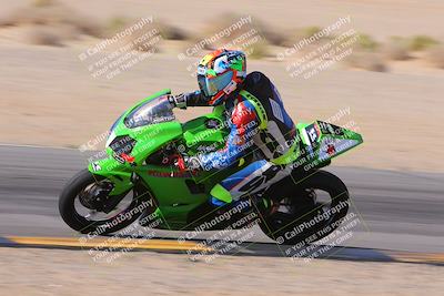 media/Dec-10-2023-SoCal Trackdays (Sun) [[0ce70f5433]]/Turn 9 Inside Set 2 (1115am)/